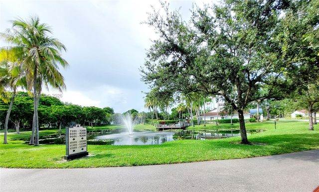 641 Lyons Road 11207, Coconut Creek, FL 33063