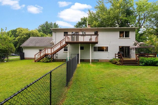 4611 Dennis Drive, Madison, WI 53704