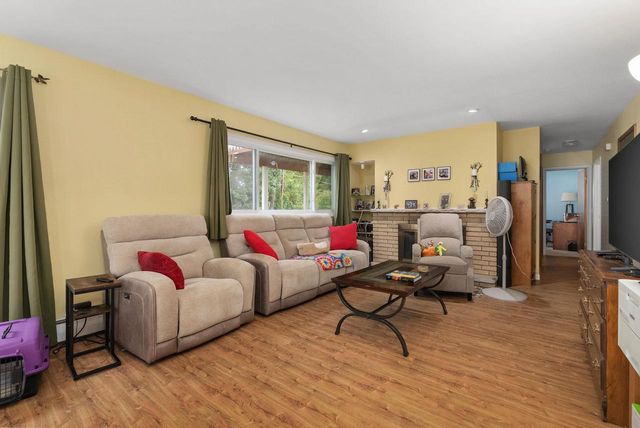4611 Dennis Drive, Madison, WI 53704