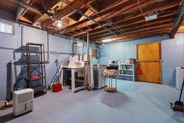 4611 Dennis Drive, Madison, WI 53704