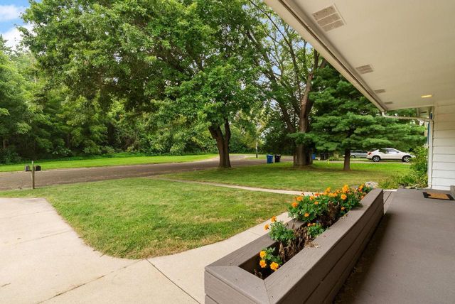 4611 Dennis Drive, Madison, WI 53704