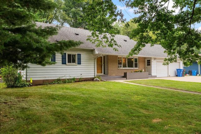 4611 Dennis Drive, Madison, WI 53704