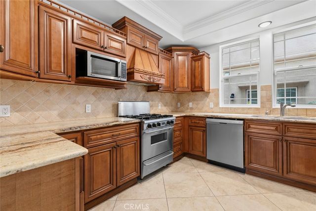 333 Milford Street 105, Glendale, CA 91203