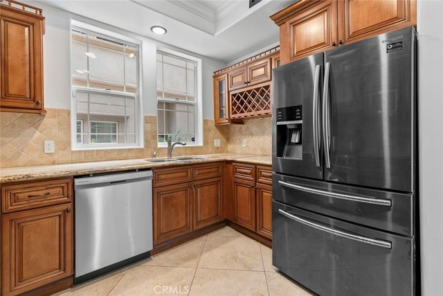 333 Milford Street 105, Glendale, CA 91203