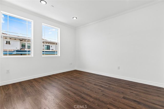 333 Milford Street 105, Glendale, CA 91203