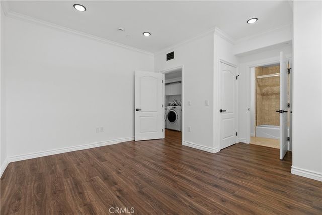 333 Milford Street 105, Glendale, CA 91203