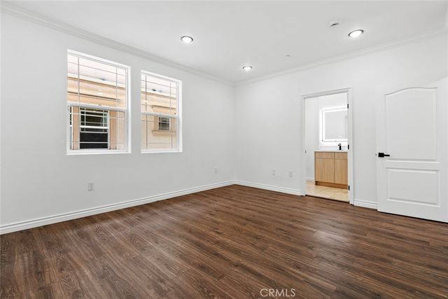 333 Milford Street 105, Glendale, CA 91203