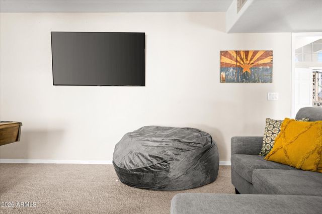 4410 W FALLEN LEAF Lane, Glendale, AZ 85310