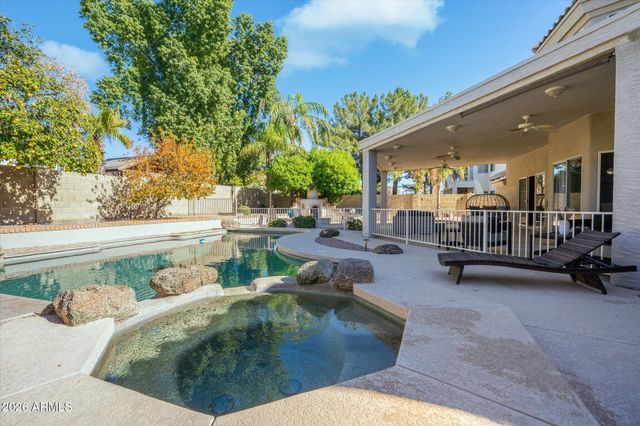 4410 W FALLEN LEAF Lane, Glendale, AZ 85310