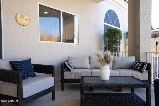 4410 W FALLEN LEAF Lane, Glendale, AZ 85310
