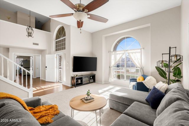4410 W FALLEN LEAF Lane, Glendale, AZ 85310