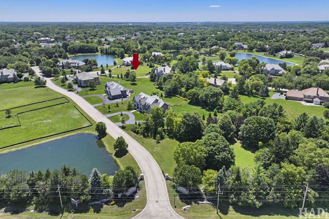 12 Leanda Court, South Barrington, IL 60010