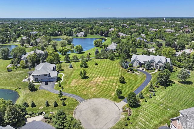 12 Leanda Court, South Barrington, IL 60010