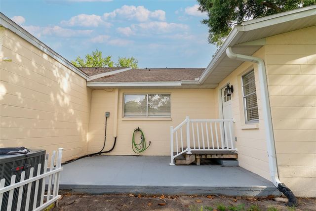 8743 SW 90TH LANE A, Ocala, FL 34481