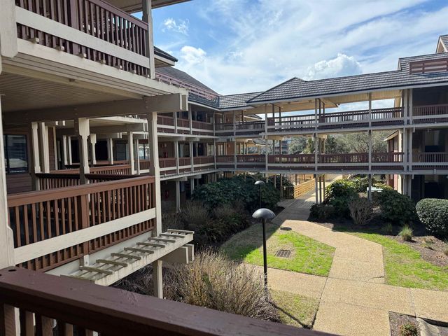 410 Melrose Pl Apt 203, Myrtle Beach, SC 29572