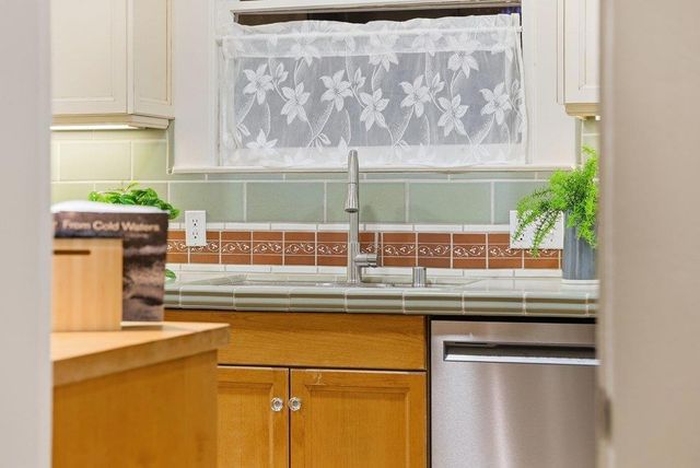 1555 Calaveras Avenue, San Jose, CA 95126