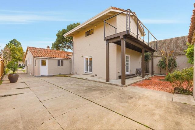 1555 Calaveras Avenue, San Jose, CA 95126