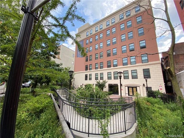 13 Main Street 3E, Yonkers, NY 10701