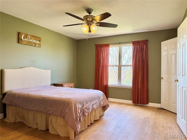 206 Summerwood Court, Moscow Mills, MO 63362