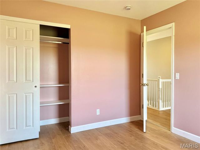 206 Summerwood Court, Moscow Mills, MO 63362