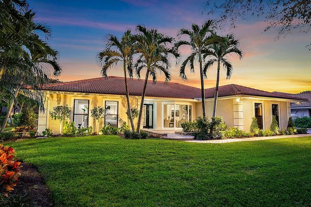 9 Old Fence Road, Palm Beach Gardens, FL 33418