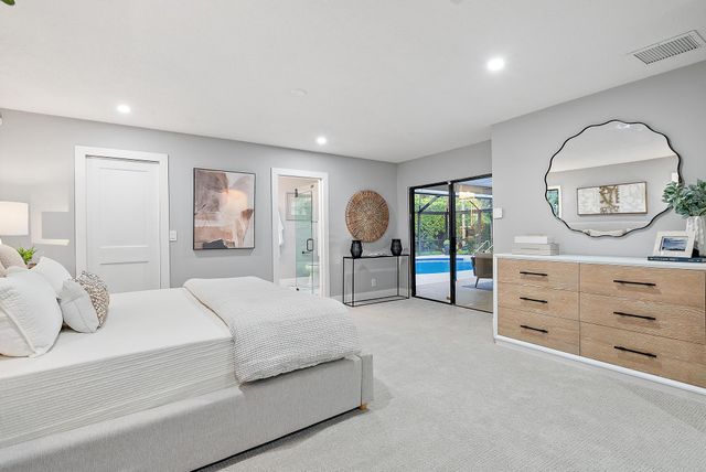 9 Old Fence Road, Palm Beach Gardens, FL 33418