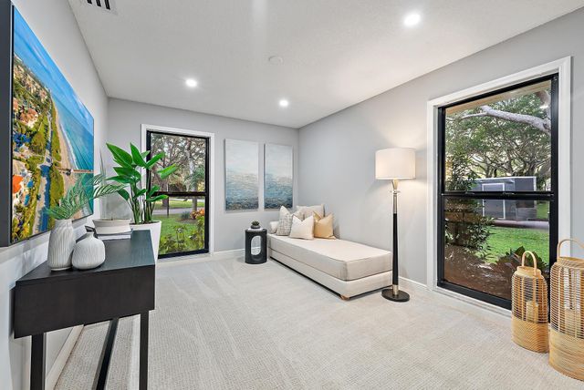 9 Old Fence Road, Palm Beach Gardens, FL 33418