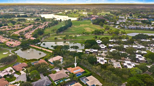 9 Old Fence Road, Palm Beach Gardens, FL 33418