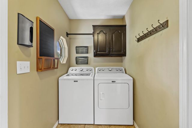 7103 W Farm Road 94, Springfield, MO 65803