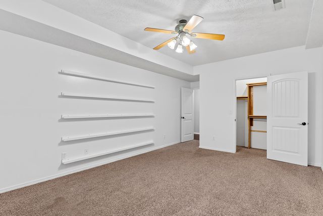 7103 W Farm Road 94, Springfield, MO 65803
