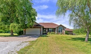 7103 W Farm Road 94, Springfield, MO 65803