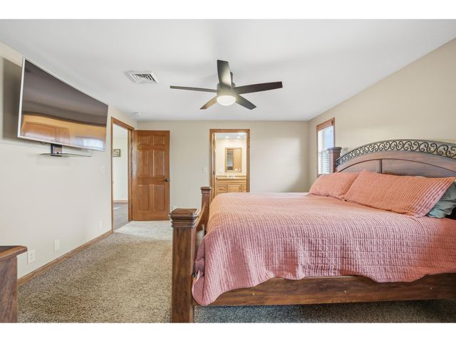 6231 E 600, Gas City, IN 46933