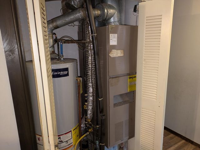 1517 Tiffany Court, Lowell, IN 46356