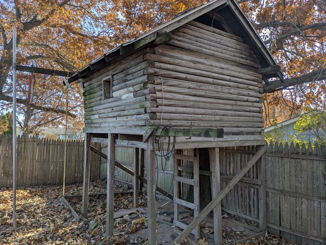 1517 Tiffany Court, Lowell, IN 46356