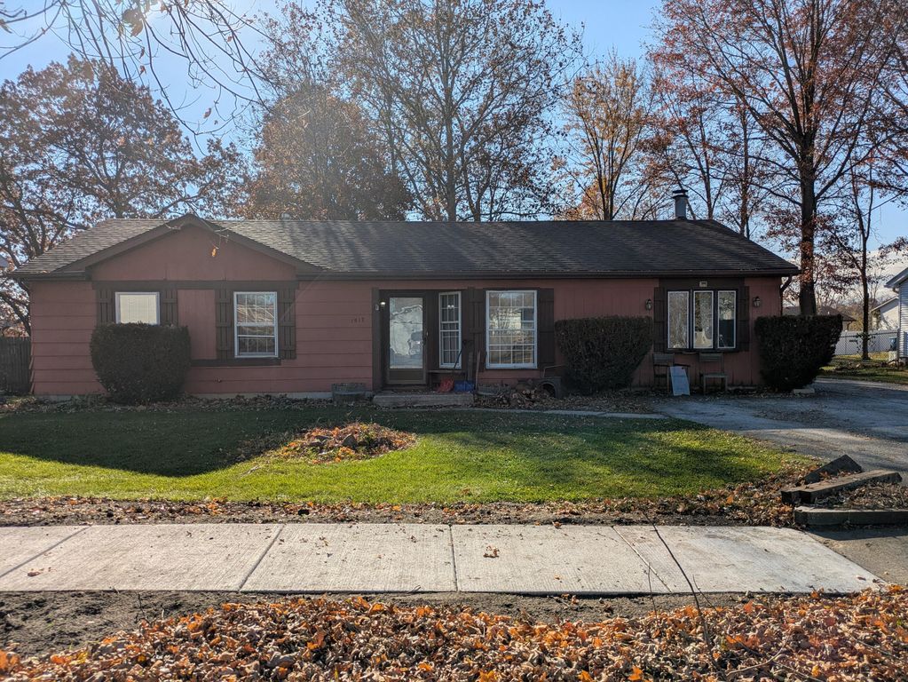 1517 Tiffany Court, Lowell, IN 46356