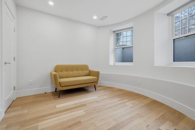 38 Englewood Ave. 2, Boston, MA 02135