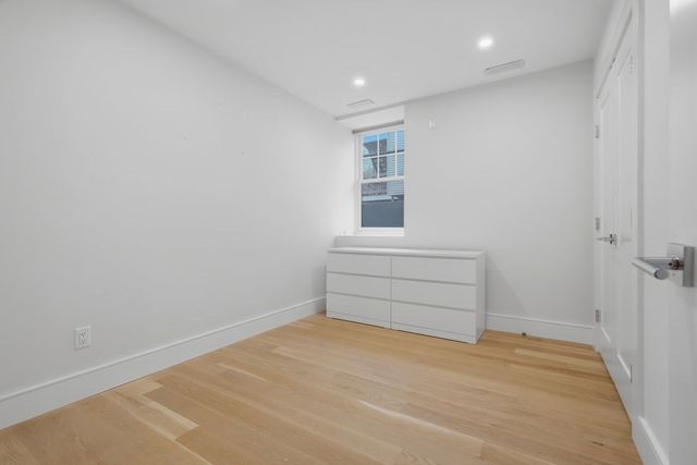 38 Englewood Ave. 2, Boston, MA 02135