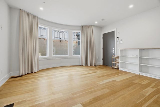 38 Englewood Ave. 2, Boston, MA 02135