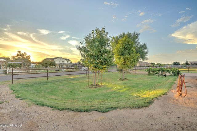 22200 E VALLEJO Street, Queen Creek, AZ 85142