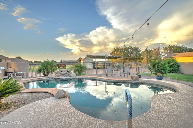 22200 E VALLEJO Street, Queen Creek, AZ 85142