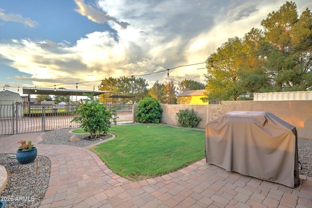 22200 E VALLEJO Street, Queen Creek, AZ 85142