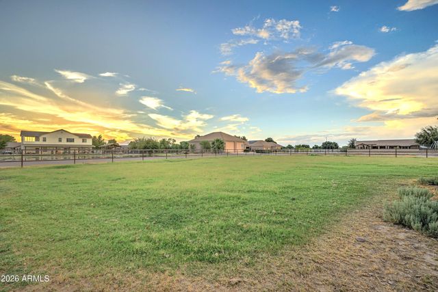 22200 E VALLEJO Street, Queen Creek, AZ 85142