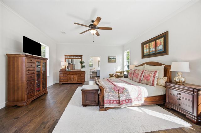 10222 Old Stagecoach Road, Chappell Hill, TX 77426