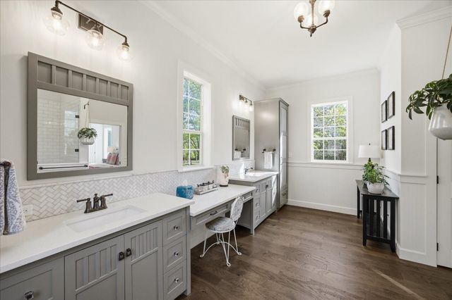 10222 Old Stagecoach Road, Chappell Hill, TX 77426