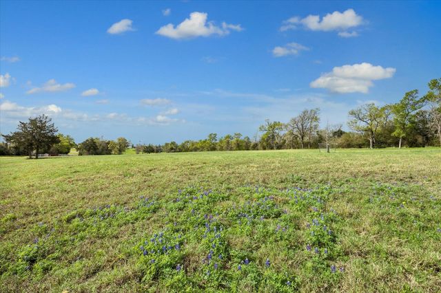 10222 Old Stagecoach Road, Chappell Hill, TX 77426