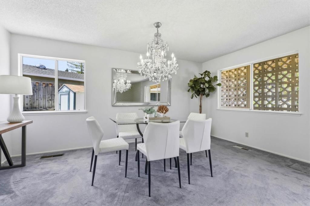 Image 12 of property listing at 11106 Linda Vista Dr, Cupertino, CA 95014