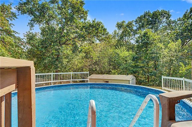 65 Granshire Drive, Bella Vista, AR 72714