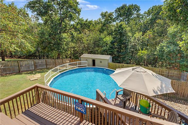 65 Granshire Drive, Bella Vista, AR 72714