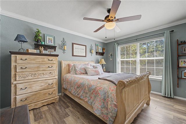 65 Granshire Drive, Bella Vista, AR 72714