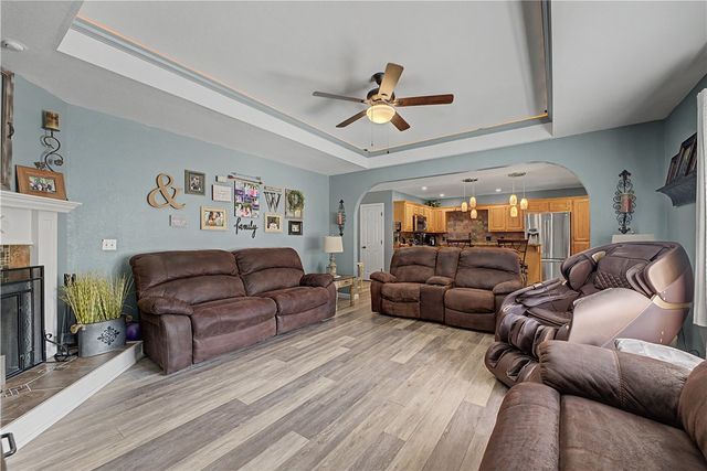 65 Granshire Drive, Bella Vista, AR 72714